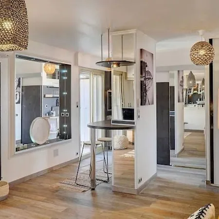 Beautiful 28M2 Studio With Balcony Cannes Buitenkant foto