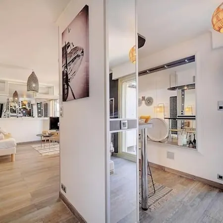 Beautiful 28M2 Studio With Balcony Cannes Buitenkant foto